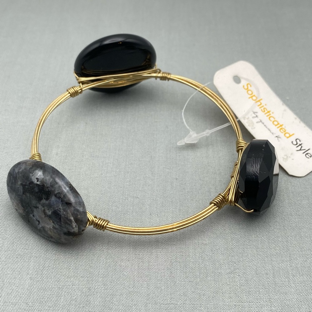 NWT Sophisticated Style by Youmi K Gold-Tone Wire Wrapped Stone Bangle Bracelet